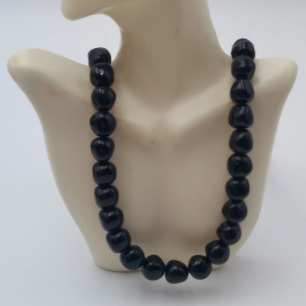 Black Bold Chunky Beaded Necklace 30"